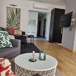 Ironhill Apartmanhaz *