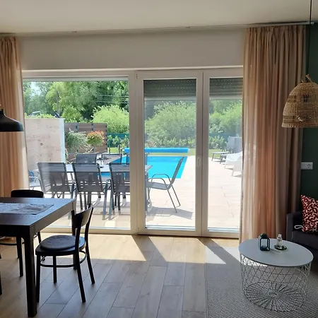 Ironhill Apartmanhaz Appartement Vonyarcvashegy