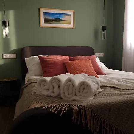 Ironhill Apartmanhaz Appartement