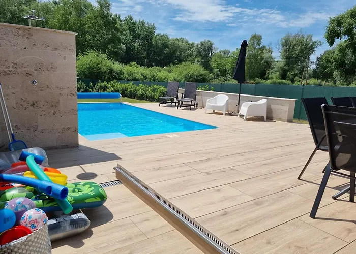 Ironhill Apartmanhaz Appartement *